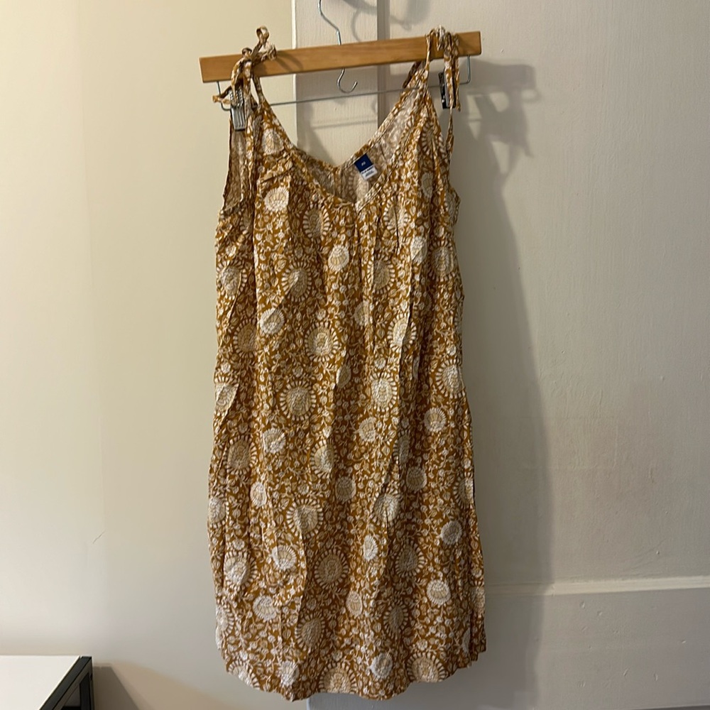 NWT Old Navy summer dress in XS